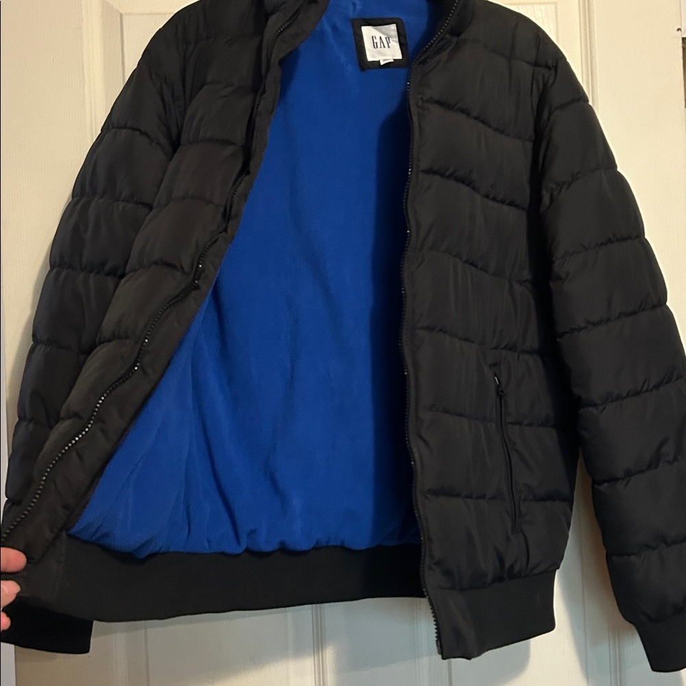 Gap Black Puffer Jacket Size Medium - image 6